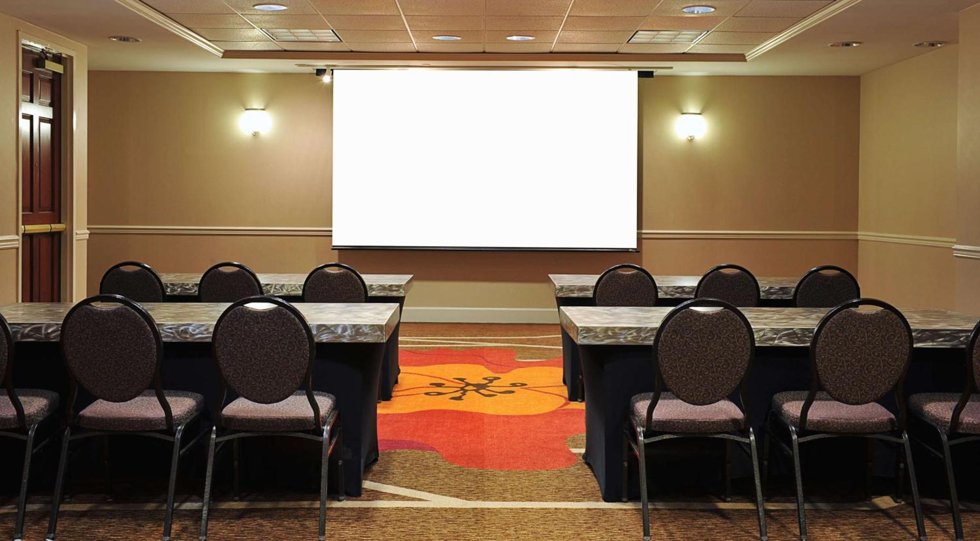 Hilton Garden Inn Virginia Beach Town Center Luaran gambar